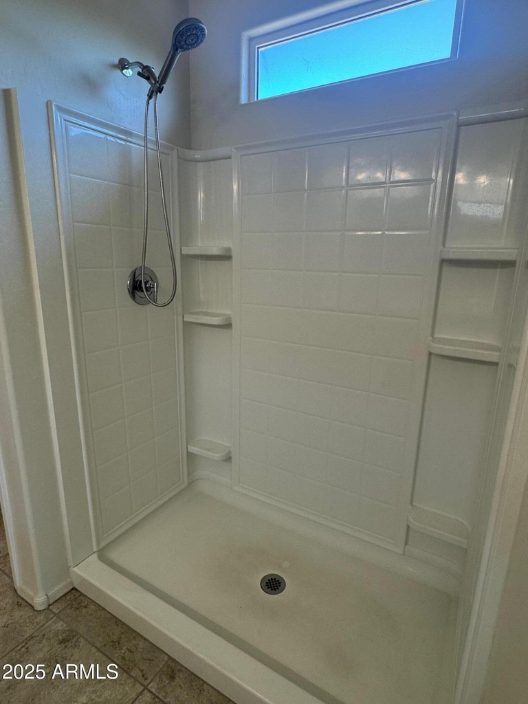 36091 W Seville Drive - Photo 10
