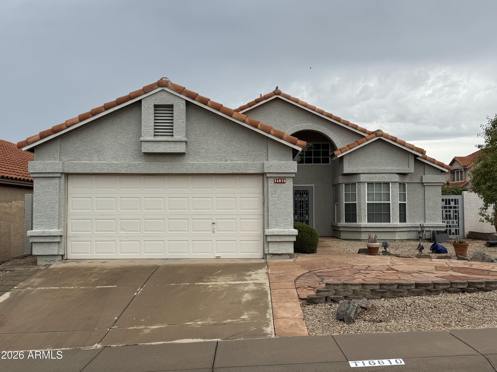 16810 S 13th Place - Photo 0