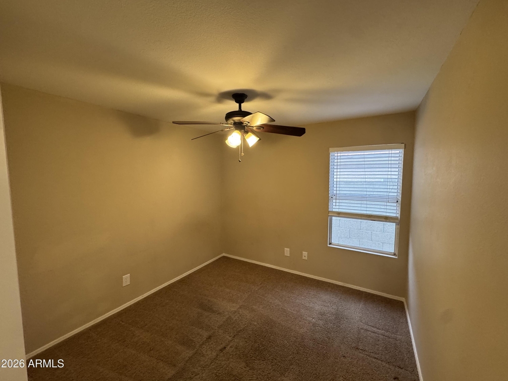 16810 S 13th Place - Photo 11