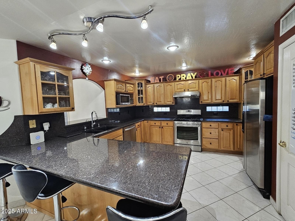 17022 N 45th Street - Photo 4