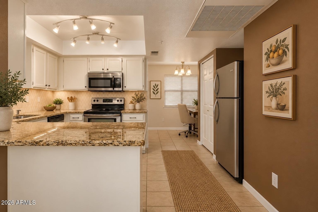 9450 N 95th Street - Photo 12