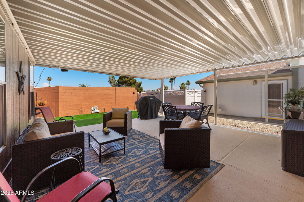 8840 E Sunland Avenue - Photo 2