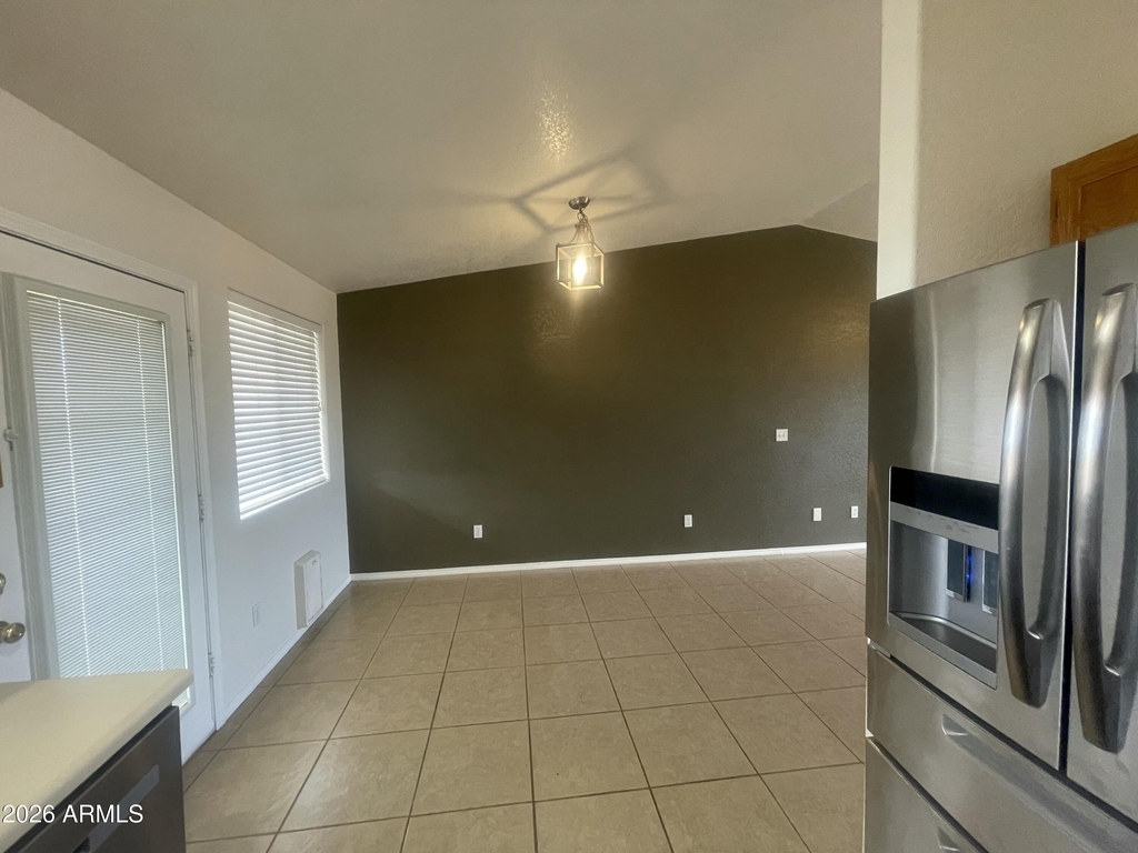 8326 W Tinajas Drive - Photo 6