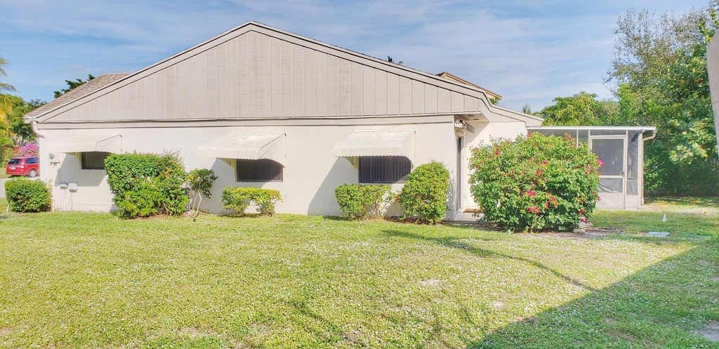 7 Whitehall Way - Photo 4