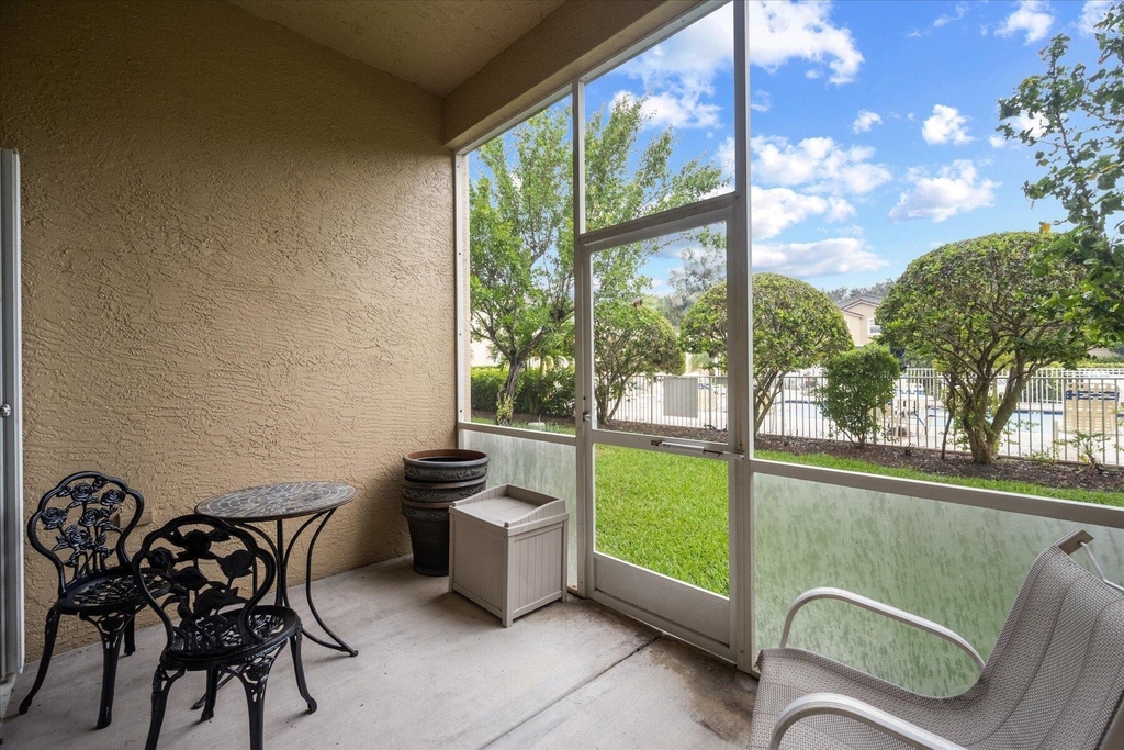 112 Lighthouse Circle - Photo 10
