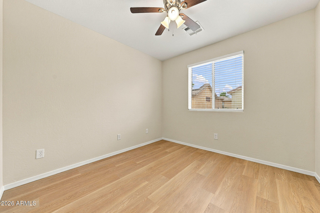 4081 E Oakland Street - Photo 25