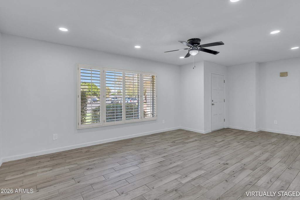 3933 S Pine Street - Photo 7