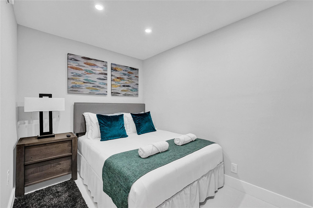 4536 Poinciana Street - Photo 10