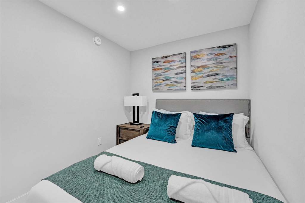 4536 Poinciana Street - Photo 11