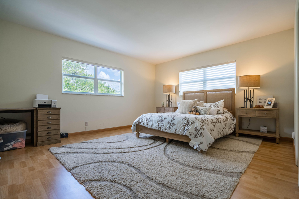 1212 Se 2nd Court - Photo 13