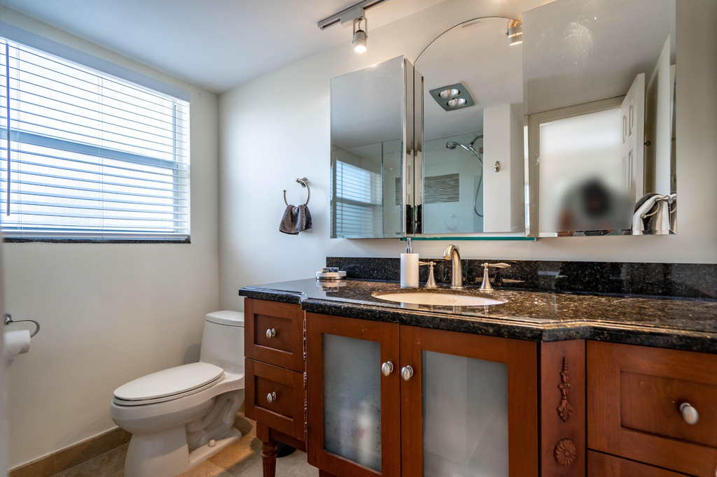 1212 Se 2nd Court - Photo 15