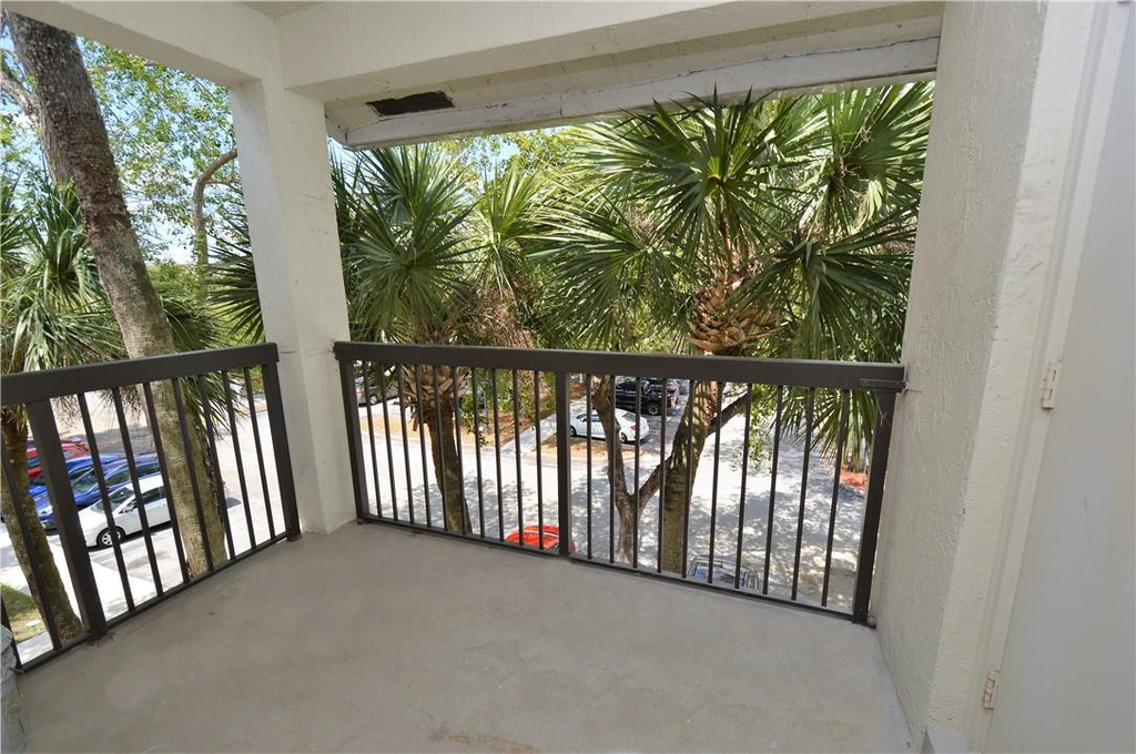 11229 W Atlantic Boulevard - Photo 9