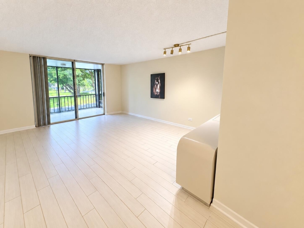 3660 Inverrary Drive - Photo 0