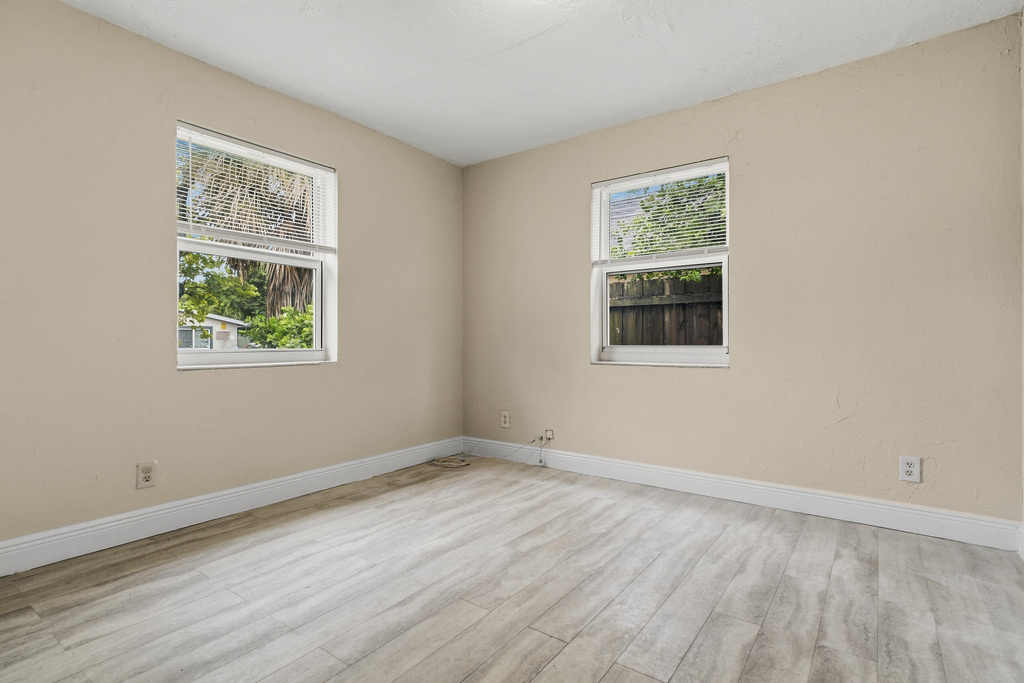 741 Nw 4th Avenue - Photo 11