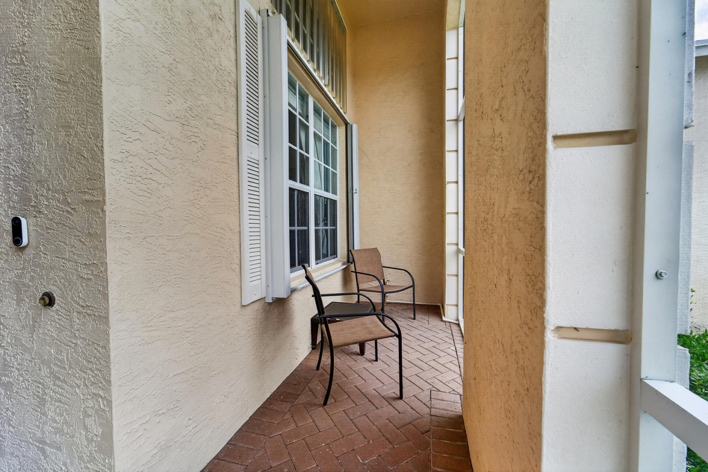 512 Sw Lake Manatee Way - Photo 6