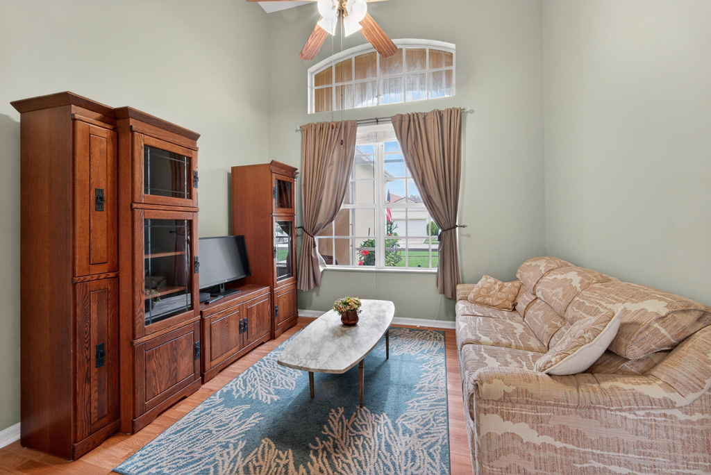 512 Sw Lake Manatee Way - Photo 9