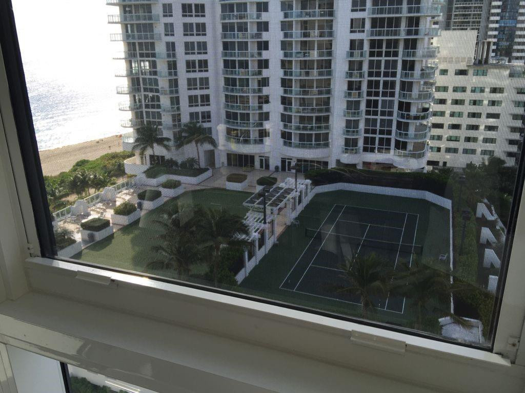 6423 Collins Avenue - Photo 7