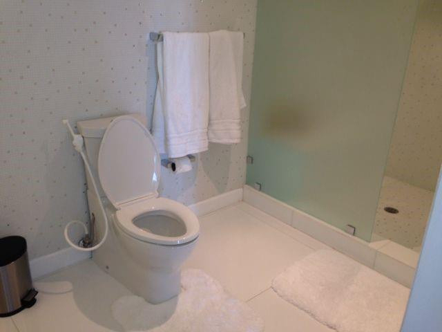 6423 Collins Avenue - Photo 40