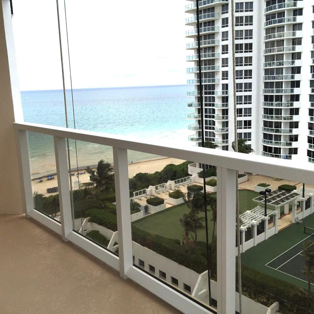 6423 Collins Avenue - Photo 2