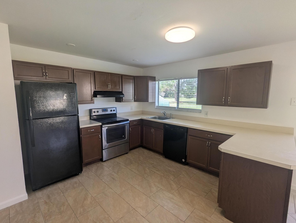 374 Sw Eastport Circle - Photo 5