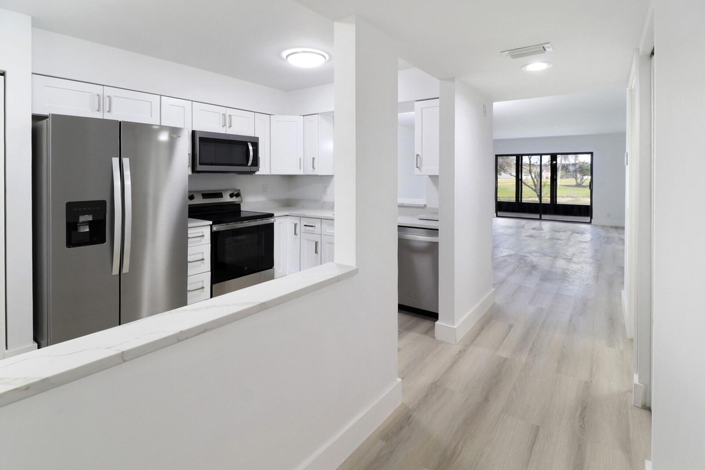 7270 Ashford Place - Photo 6