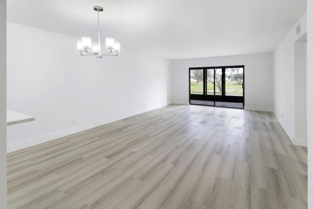 7270 Ashford Place - Photo 12