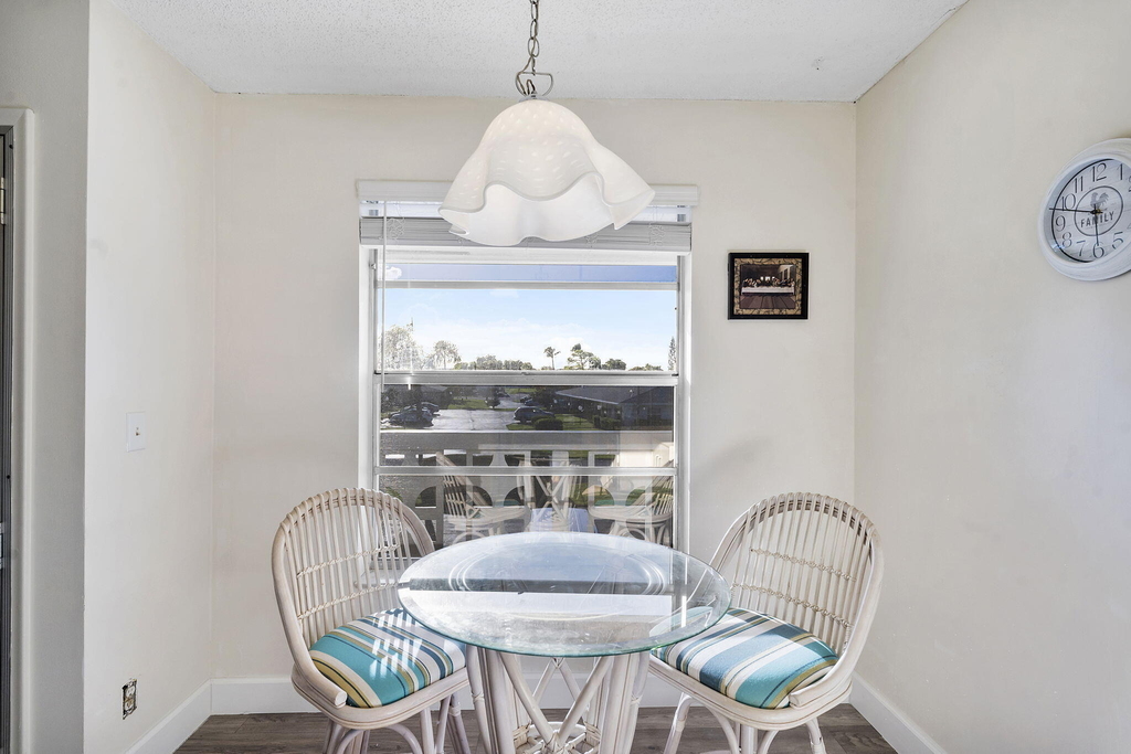 1050 Citrus Way - Photo 6