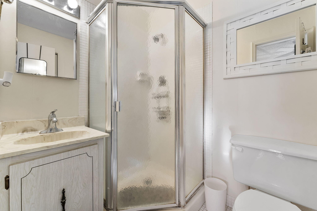 1050 Citrus Way - Photo 11
