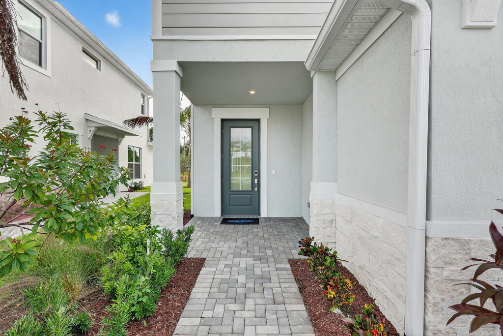 3508 Nw Solange Court - Photo 2