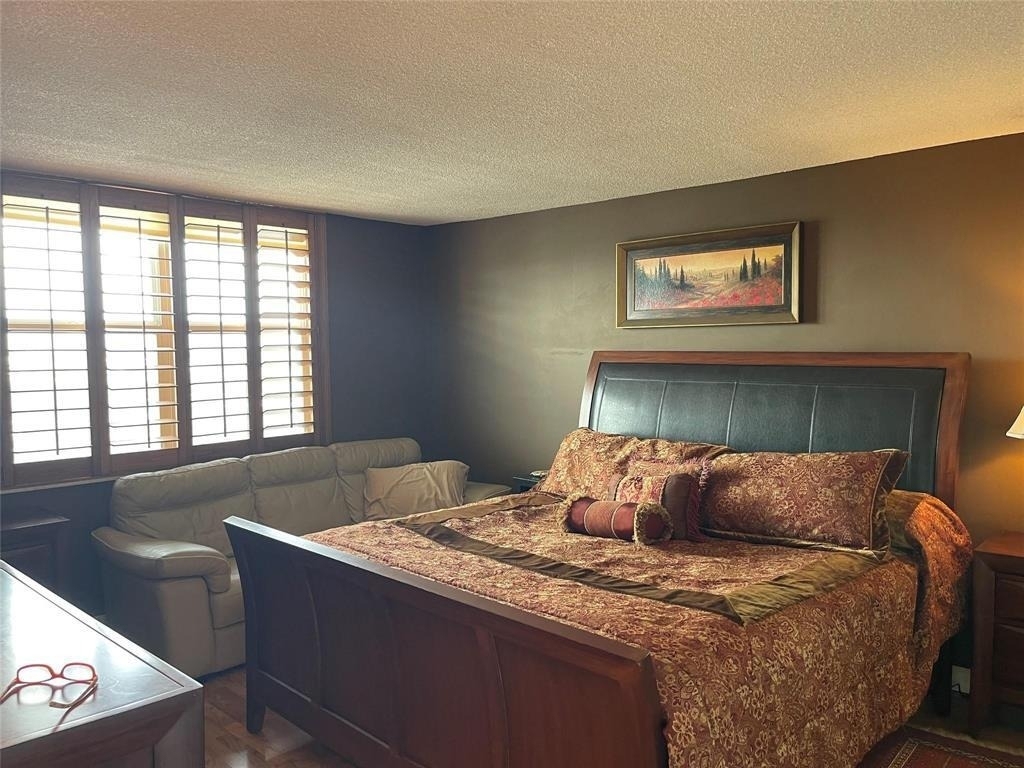 427 Golden Isles Drive - Photo 4