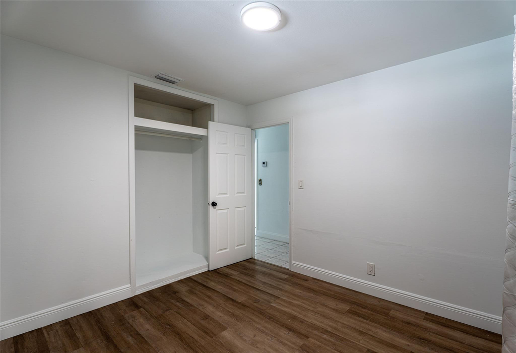 12053 Colony Avenue - Photo 14