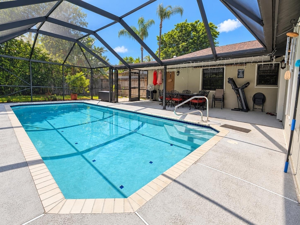 11363 Fairfield Court - Photo 16