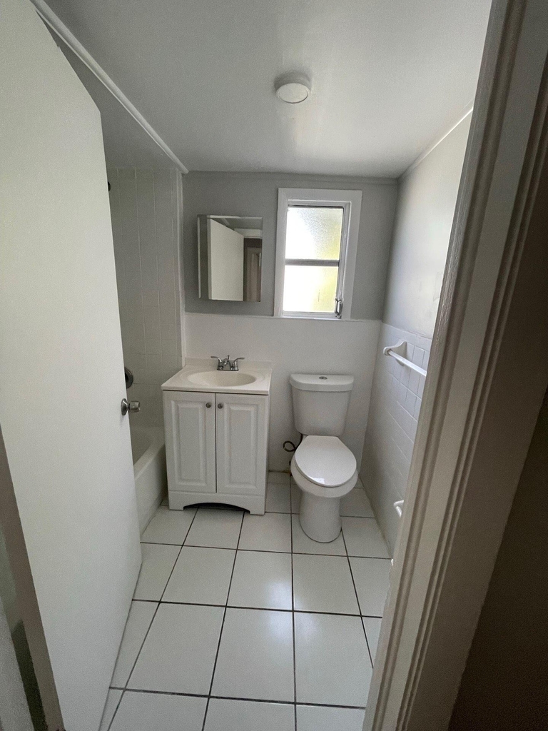 736 Omar Road - Photo 15