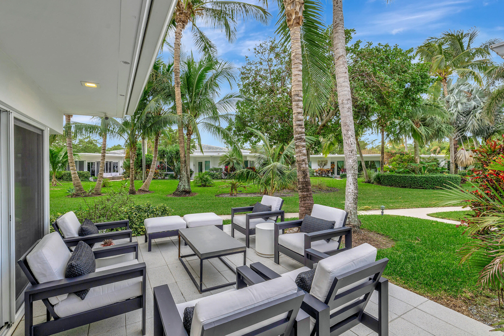 1212 Hillsboro Mile - Photo 19