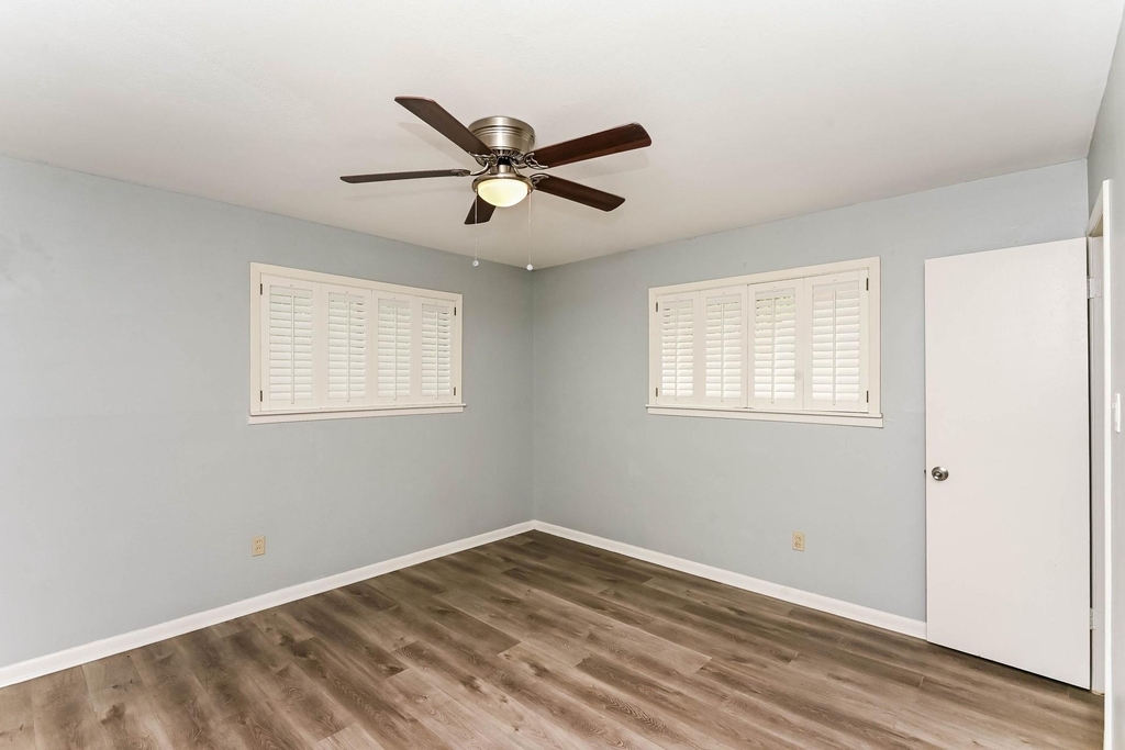 5505 Wonder Drive - Photo 8