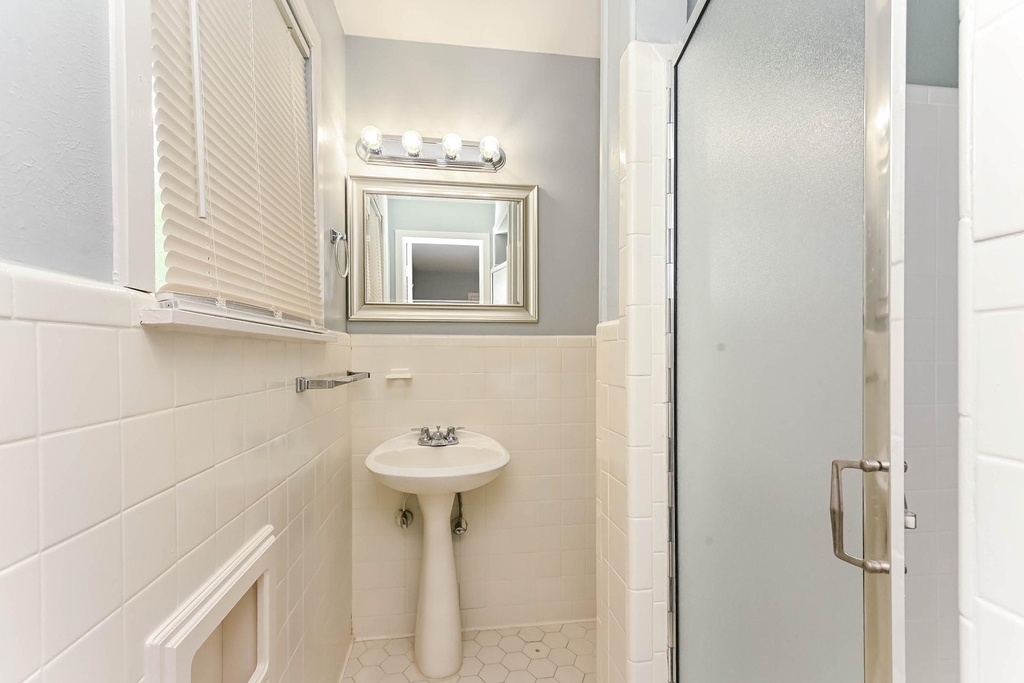 5505 Wonder Drive - Photo 13