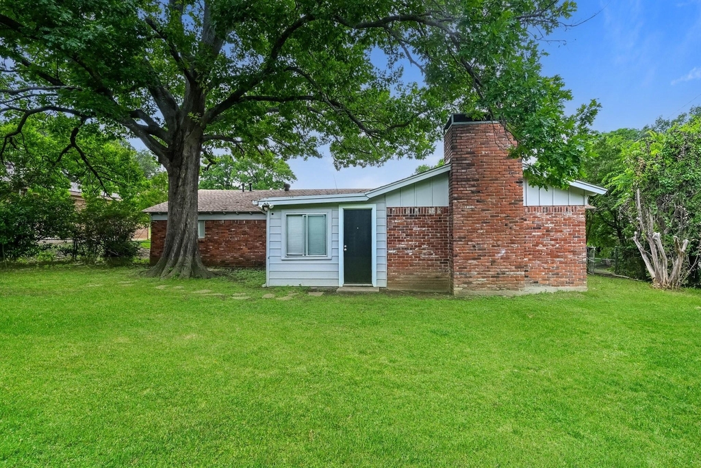 5505 Wonder Drive - Photo 14