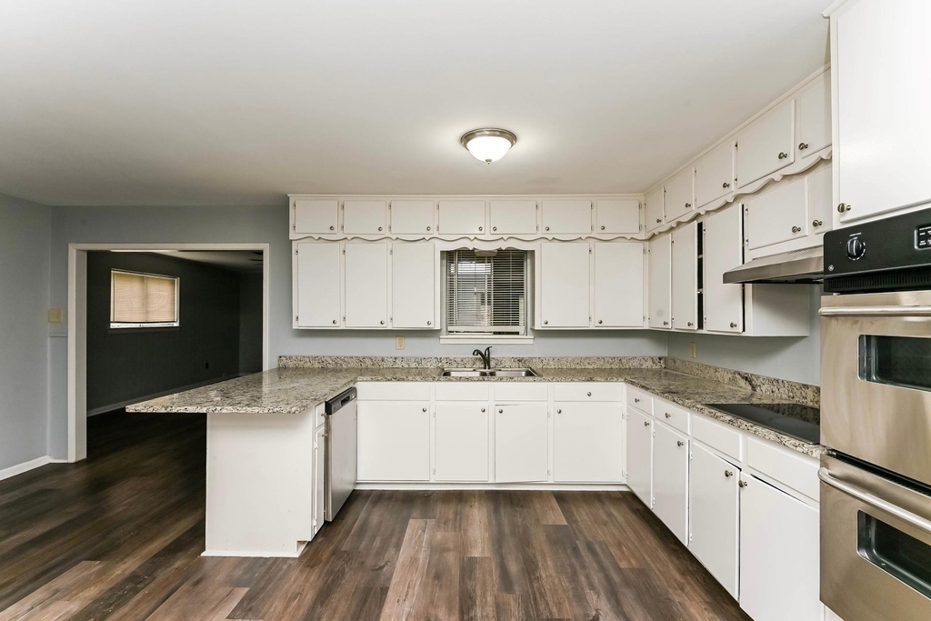 5505 Wonder Drive - Photo 3