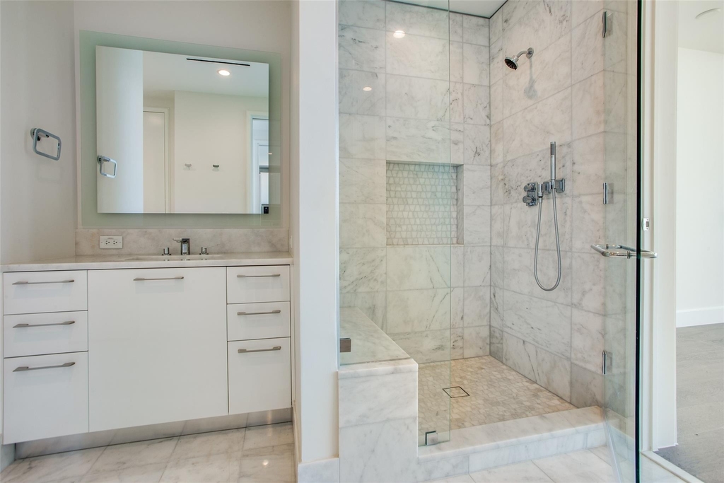 7901 Windrose - Photo 11