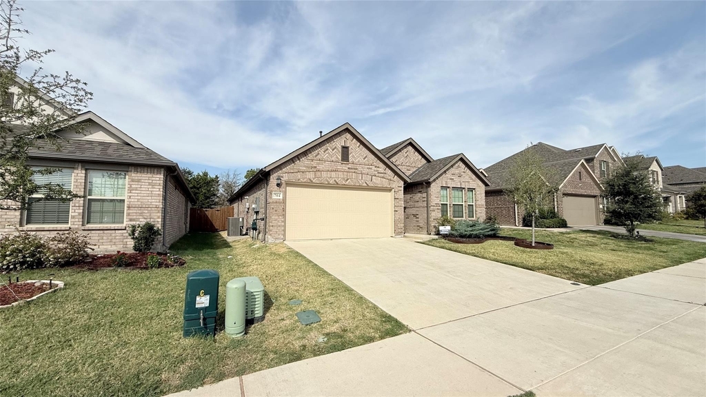 704 Big Bend Parkway - Photo 3