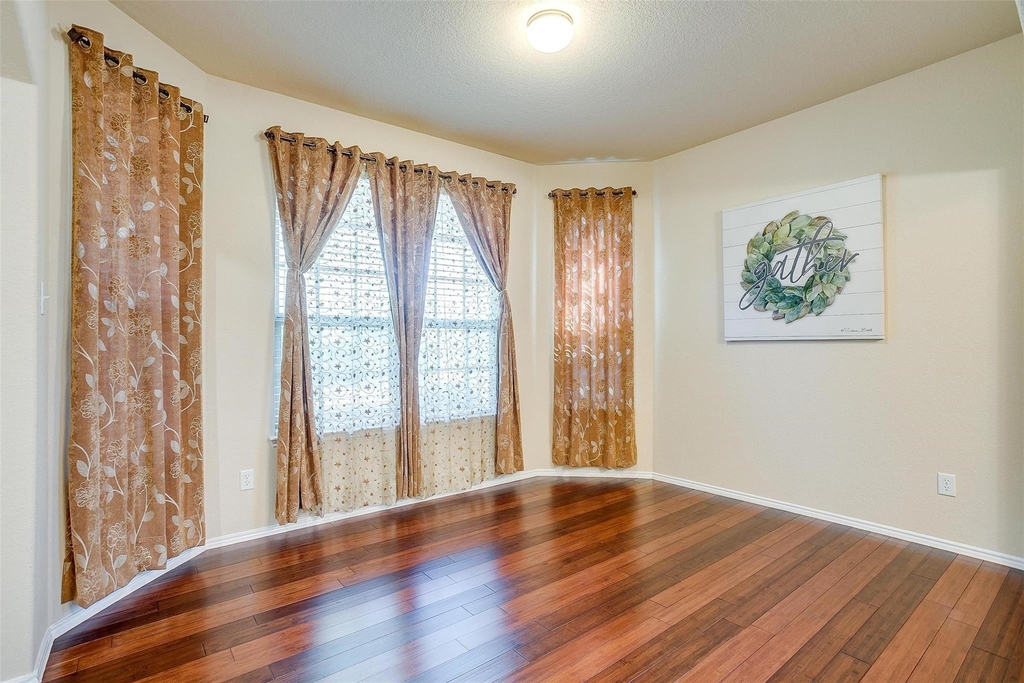 7056 Welshman Drive - Photo 4
