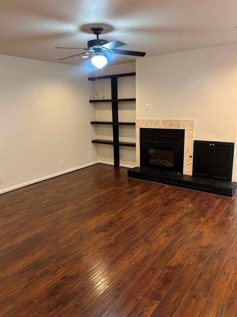 7525 Holly Hill Drive - Photo 1