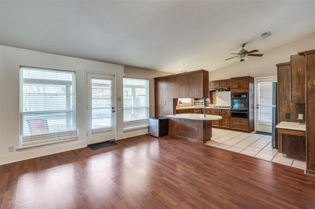 3406 Halifax Drive - Photo 9