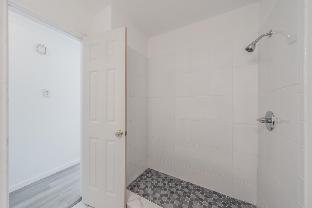 4920 Colorado Boulevard - Photo 35