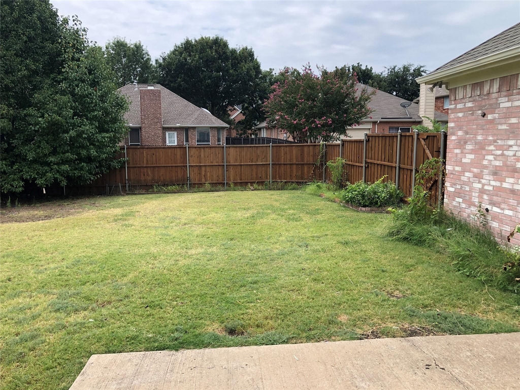 9505 Sean Drive - Photo 19