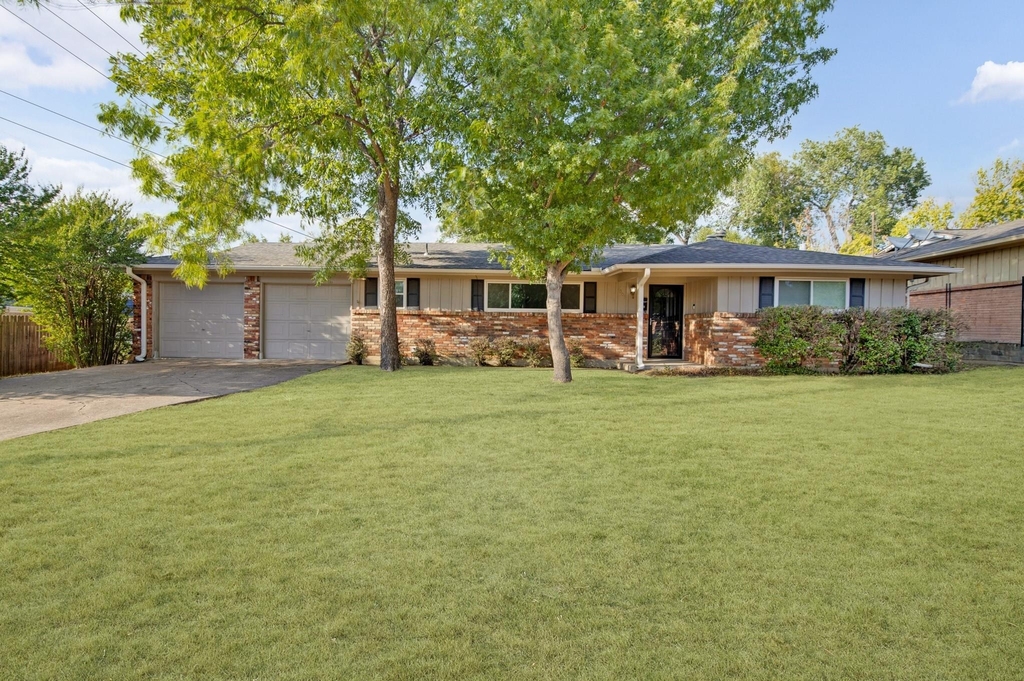 7005 Oakland Lane - Photo 0
