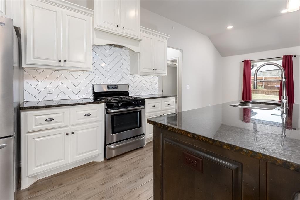 2333 El Cajon Street - Photo 6