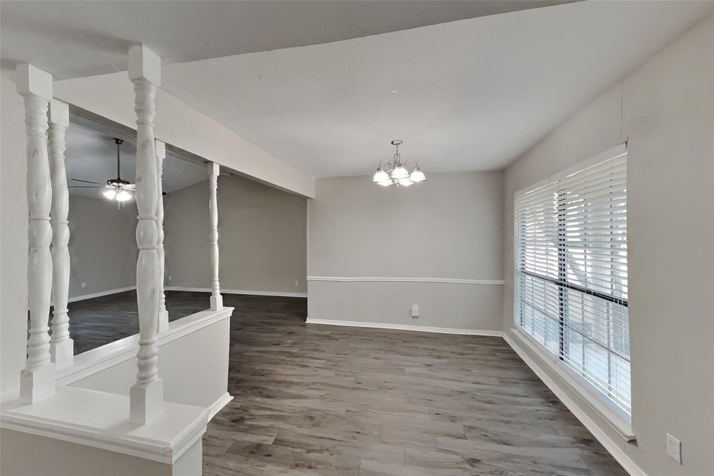1528 Jabbet Drive - Photo 5