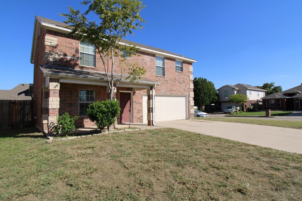 8133 Elvis Court - Photo 2