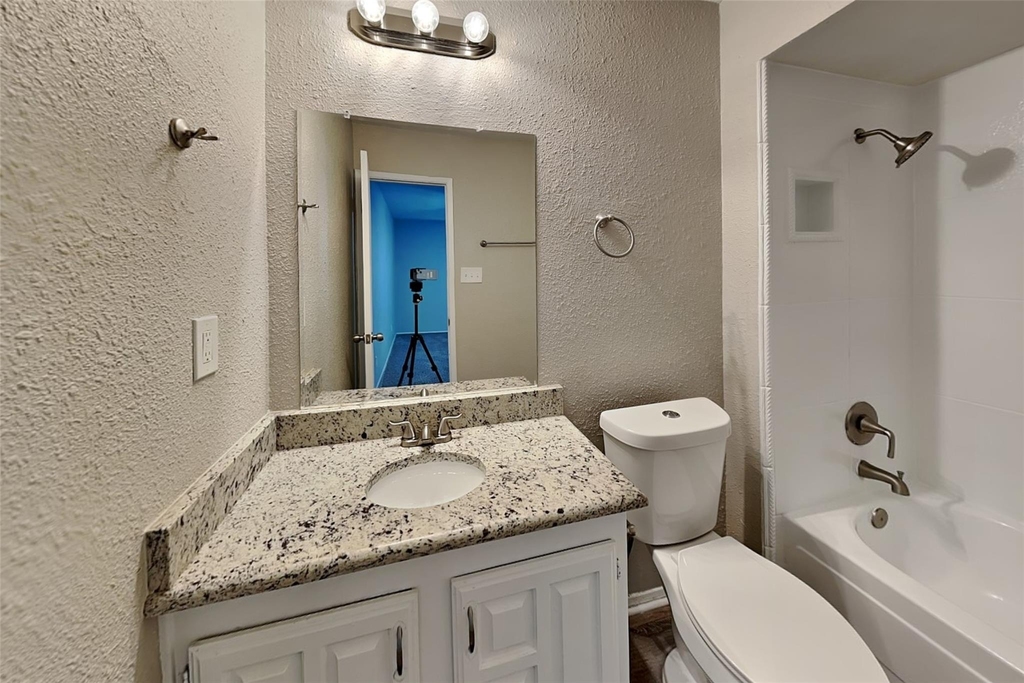 4144 Staghorn Circle S - Photo 11